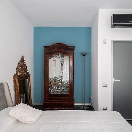 President 4* Σαλέρνο