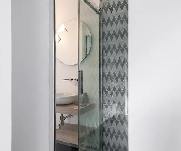 فندق مبيت وإفطار President